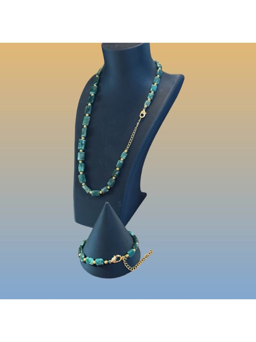 Green Semi Precious Stone Gold Tone Necklace Bracelet Set Adjustable Vintage - Picture 5 of 13